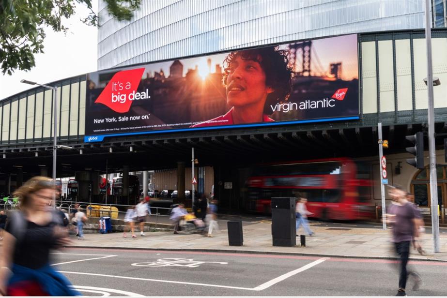 Global's Network Rail roadside billboard at London Bridge. 